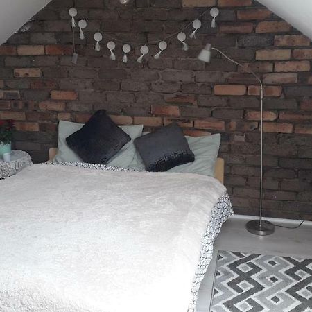 Vintage Double Bedroom Victoria 1 Данфермлін Екстер'єр фото